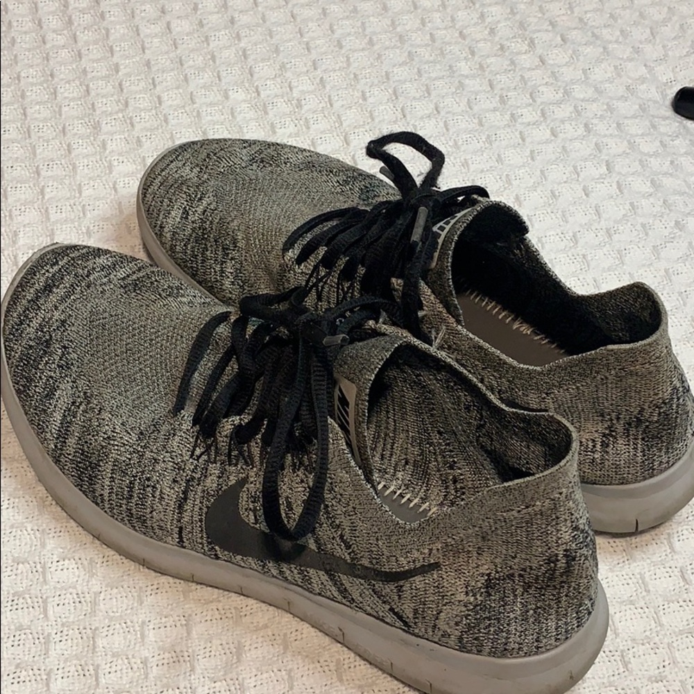 nike running shoes